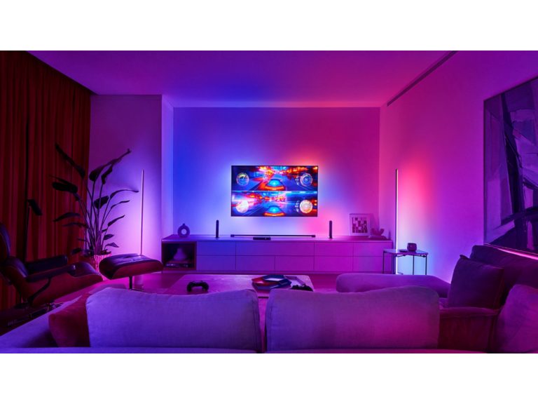 Philips Hue Play HDMI sync box 8K