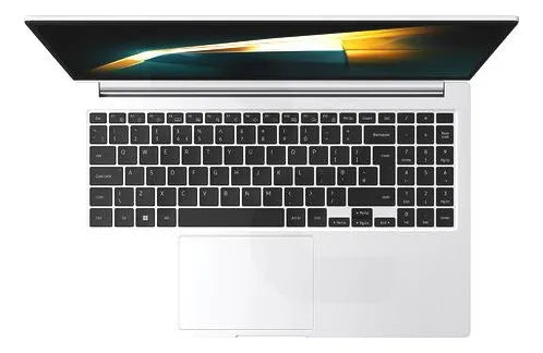 Notebook Samsung Galaxy Book 4 NP750XGK-KA1CL Intel Core 5 120U Full HD 15.6" / 8GB de RAM / 512GB SSD