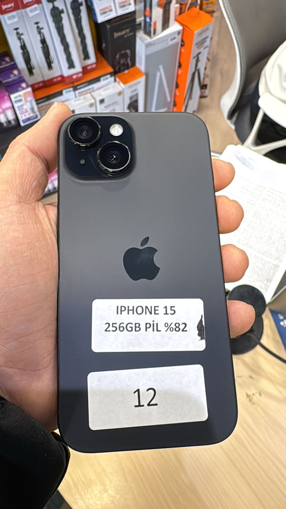 KULLANILMIŞ iPhone 15 256GB Siyah