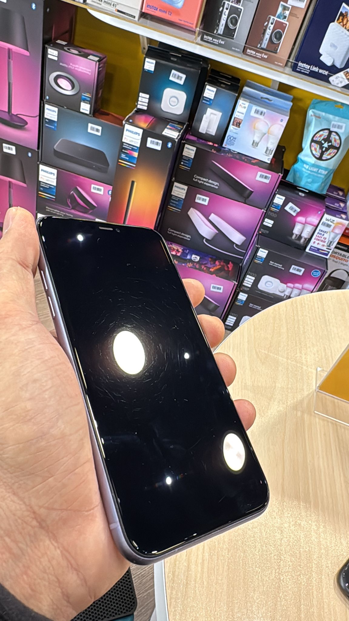 used-iphone-11-64gb-purple