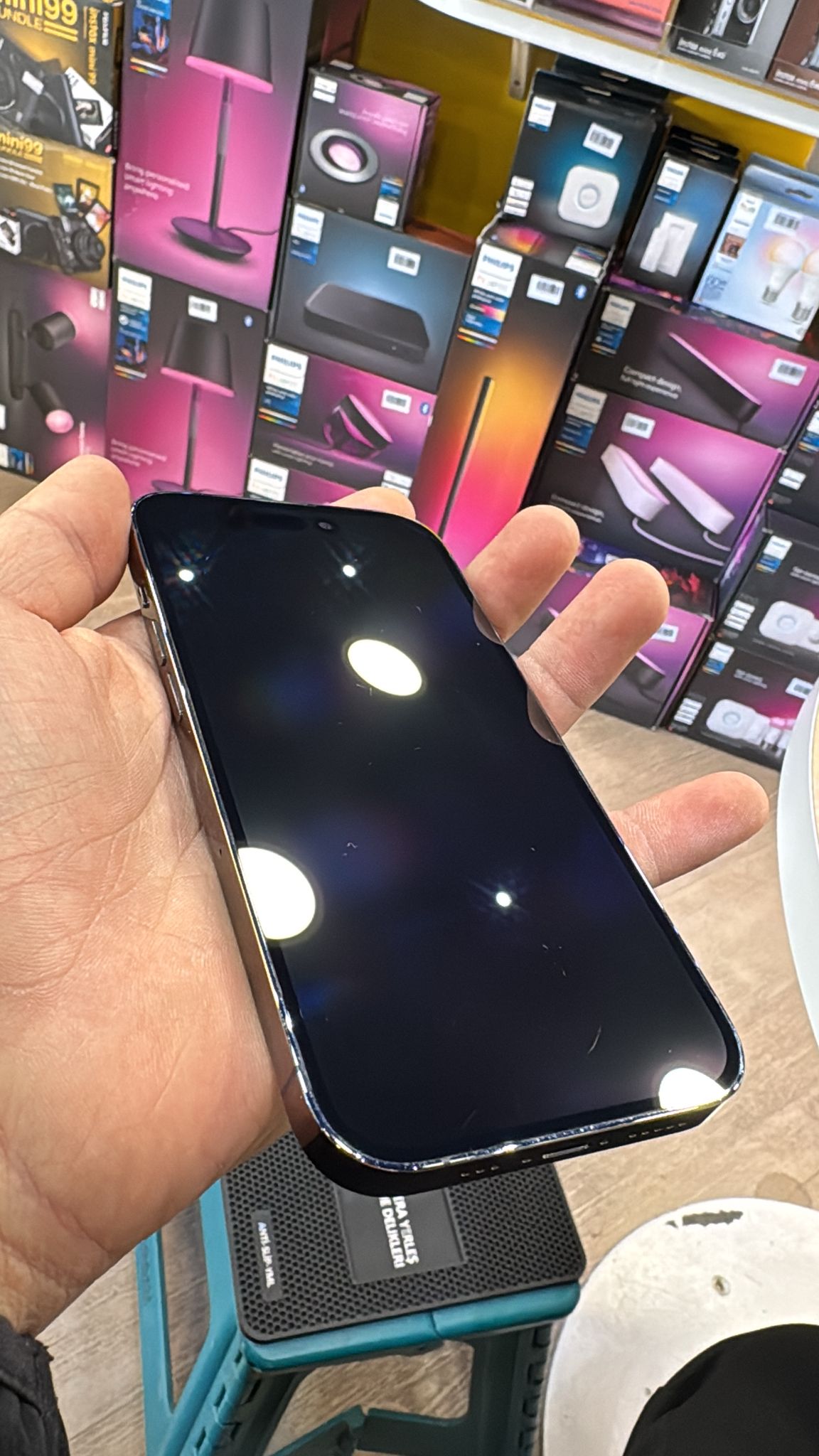 used-iphone-14-pro-256gb-purple