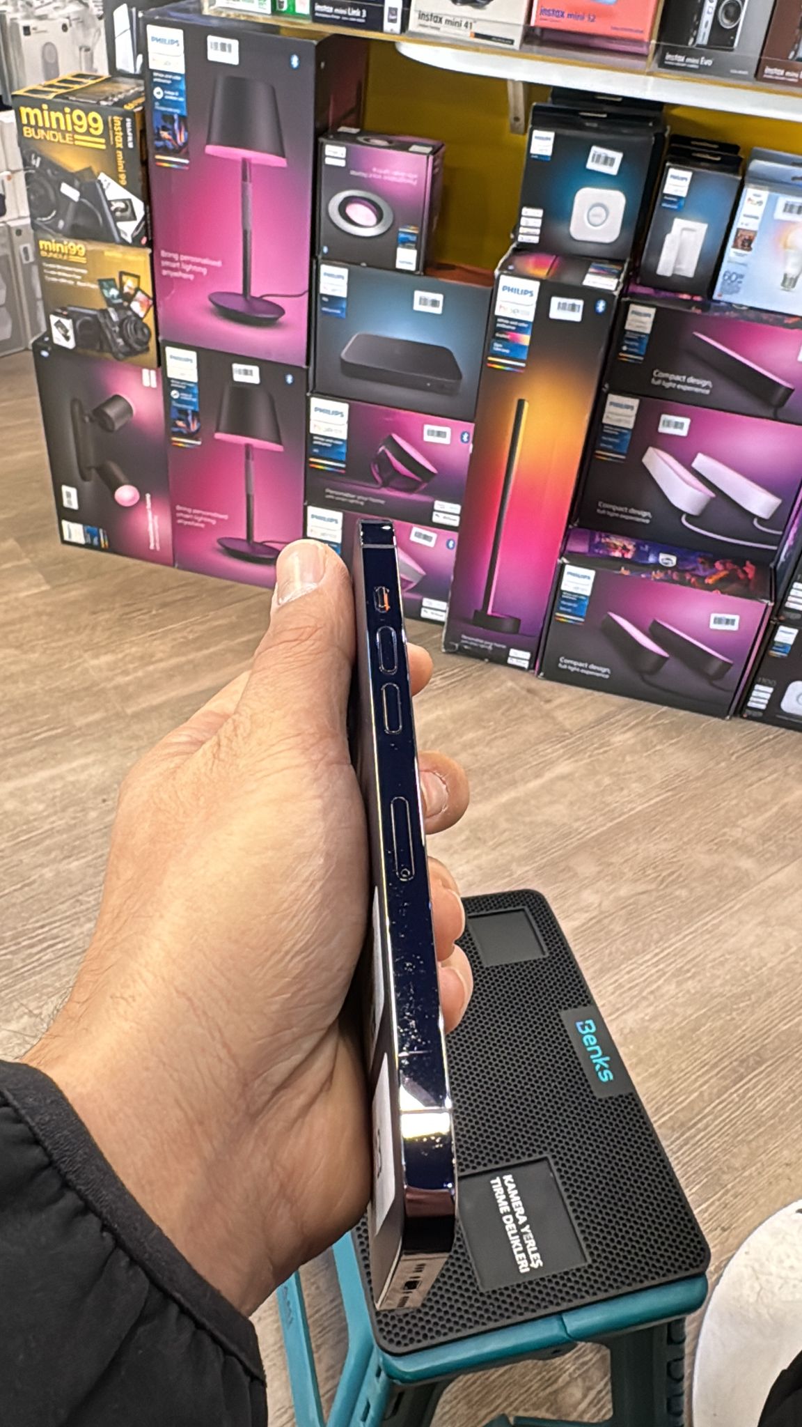 used-iphone-14-pro-256gb-purple