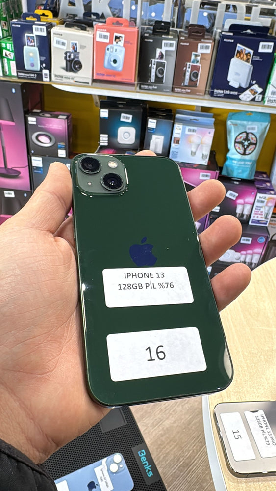 KULLANILMIŞ iPhone 13 128GB Yeşil