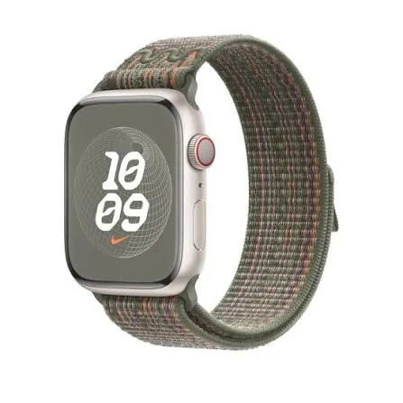 APPLE WATCH 45MM SEQUOİA/ORANGE NİKE SPORT LOOP